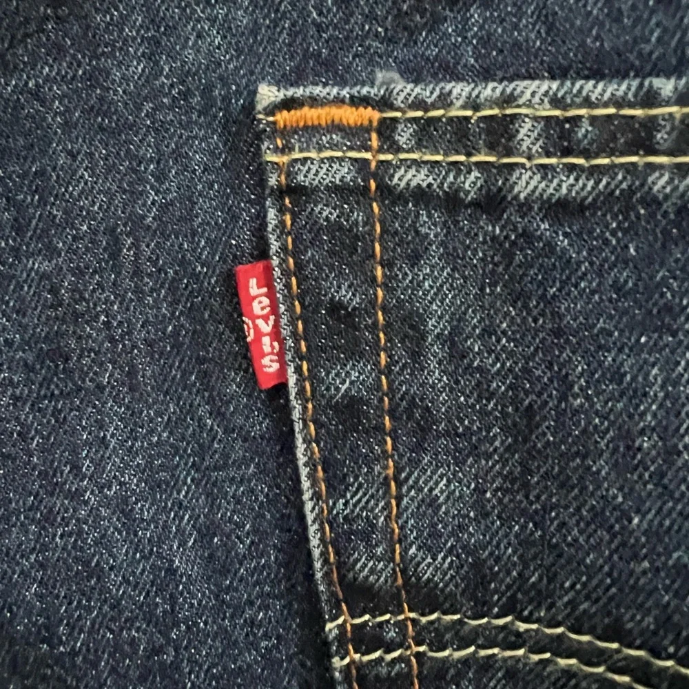 Levi’s Men's Relaxed Straight Leg Cotton Red‎ Tab Jeans Sz. 40